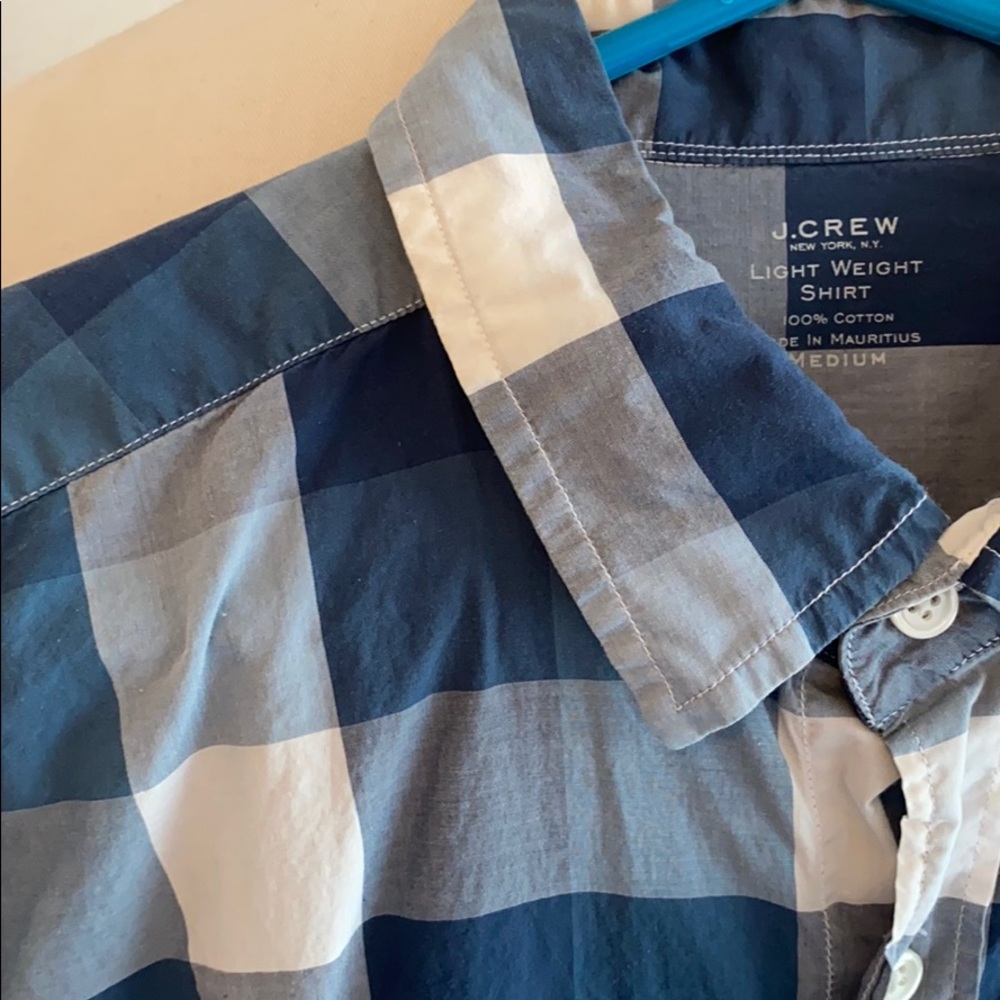 Men’s button down - Picture 2 of 3